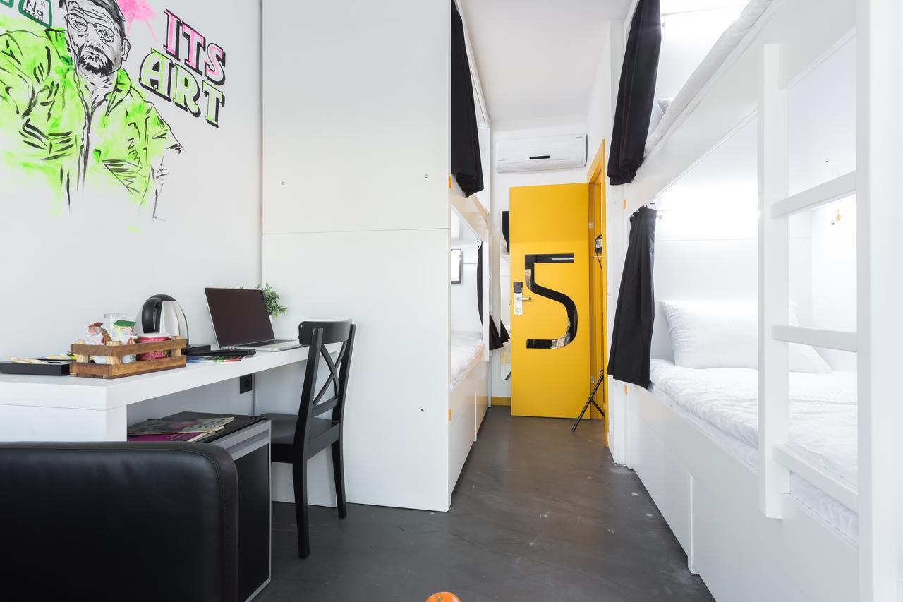 Inn 14 Hostel Ankara Bagian luar foto